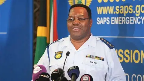 Fanie Masemola.